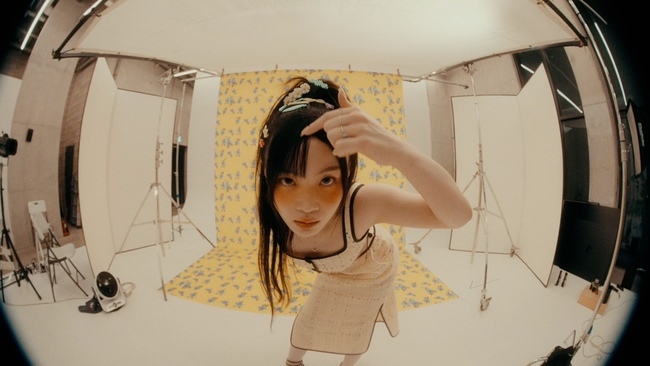 Singer Lee Hi releases Regular album in five yearsAOMG released a 30-second teaser video on the official SNS on August 24th.The video is drawn with various images of Lee Hi, and ends with the logo 4 ONLY (Poonry). The trendy and unusual Lee Hi stimulates curiosity.In addition, AOMG also published LeeHi, 3rd Album [4 ONLY], formulating Lee His third Regular album release.Lee Hi has been raising expectations for the release of Regular albums by foreshadowing his SNS.Lee His Regular album is only about five years since 2016 SEOULITE (Seoul Light).As AOMG announces for the first time, music fans will be interested in it.Lee Hi has been loved by his appealing voice and soulful sensibility. It is noteworthy what music he will show with his third regular album 4 ONLY.