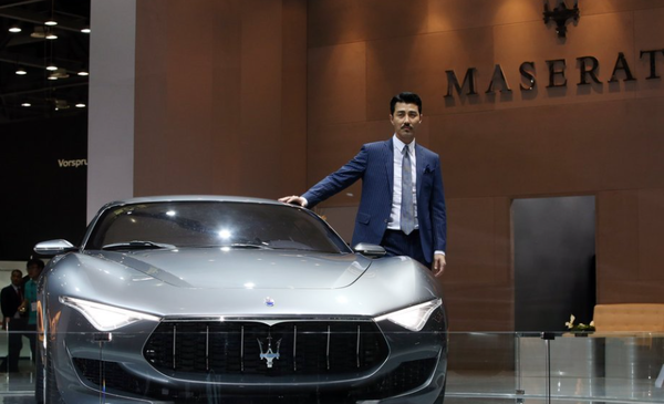 사진 = 2015 서울모터쇼에서 마세라티를 홍보하는 배우 차승원, 연합뉴스