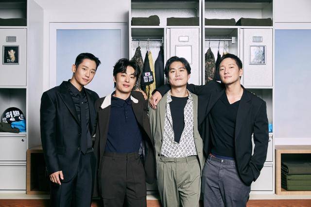 'D.P.' 주역들이 제작발표회에 참석해 작품 참여에 대한 소회를 전하며 예비 팬들의 기대감을 고조시켰다. 넷플릭스 제공