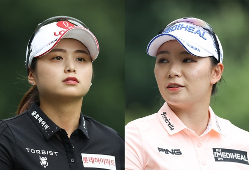 2021년 한국여자프로골프(KLPGA) 투어 메이저 대회인 한화클래식 우승을 차지한 이다연 프로(사진 오른쪽)와 챔피언조에서 우승 경쟁한 최혜진 프로가 4라운드에서 경기하는 모습이다. 사진제공=KLPGA