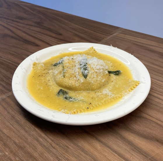 Raviolo at Uovo Pasta Bar [SCREEN CAPTURE]