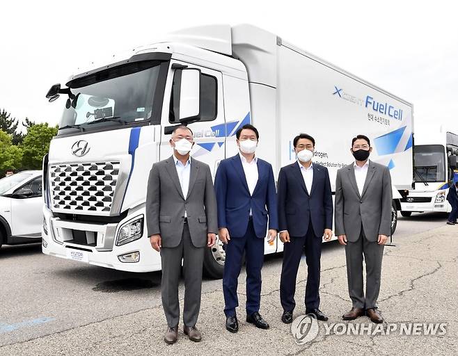 현대차-SK-포스코-효성, 수소기업협의체 설립한다 [현대차 제공. 재판매 및 DB 금지] photo@yna.co.kr