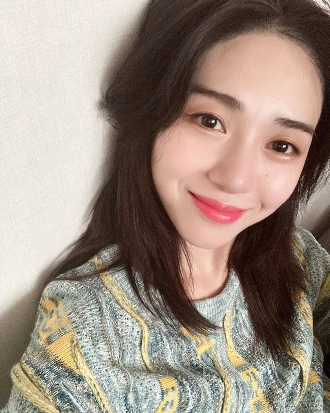 권민아