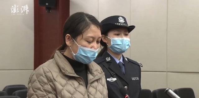 지난해 12월 법원이 이 사건을 심리했을 때 라오룽지는 “강요에 의해 어쩔 수 없이 범행에 가담했다”고 호소했다. 중국 매체 펑파이 캡쳐