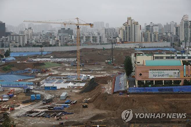 서울 강동구 둔촌주공아파트 재건축 현장 [연합뉴스 자료사진]