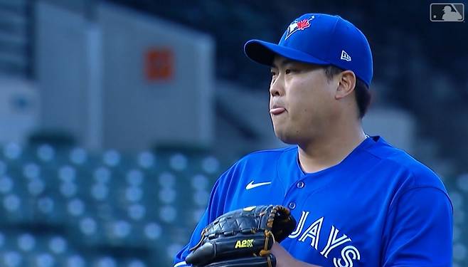 류현진이 시즌 최악의 피칭으로 부진했다. 시즌 평균자책점도 4점대로 치솟았다. /사진=MLB닷컴 캡처