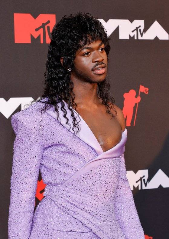 NEW YORK, NEW YORK - SEPTEMBER 12: Lil Nas X performs onstage during the 2021 MTV Video Music Awards at Barclays Center on September 12, 2021 in the Brooklyn borough of New York City. (Photo by Bennett Raglin/Getty Images)