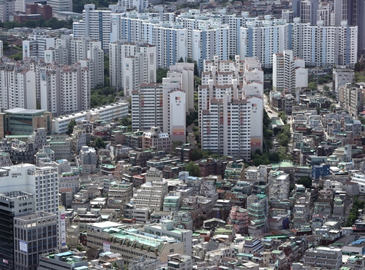 지난 7월 서울 빌라의 평균 월세는 62만4000원으로 나타나 한국부동산원이 관련 조사를 시작한 이래 가장 높았다. 사진은 서울 주택가 /사진=뉴스1