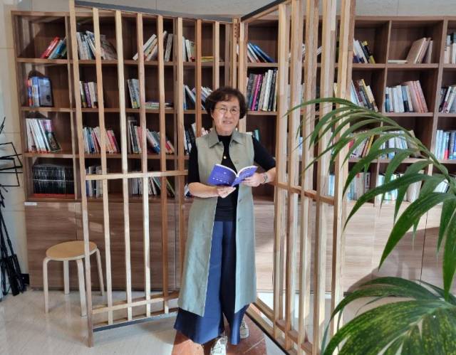 치매 예방 학습지인 ‘실버톡’을 만든 이은숙 대표를 서울시50플러스재단 중부캠퍼스에서 만났다./사진=정혜선