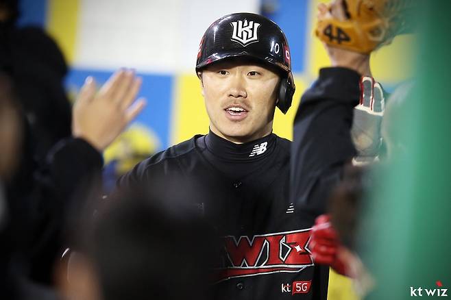 kt 신본기 [kt wiz 제공. 재판매 및 DB 금지]