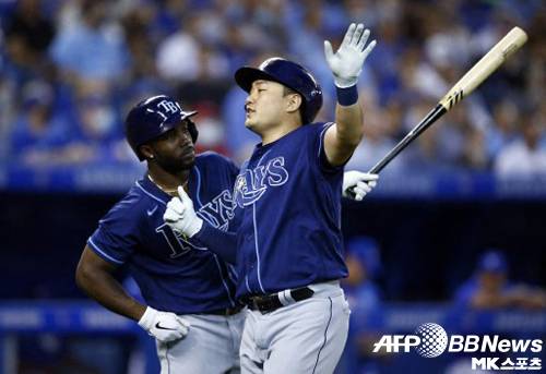 최지만은 이날 솔로 홈런을 기록했다. 사진(캐나다 토론토)=ⓒAFPBBNews = News1