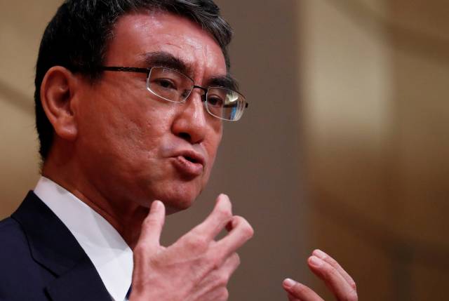 고노 다로 일본 행정개혁담당상. /로이터연합뉴스