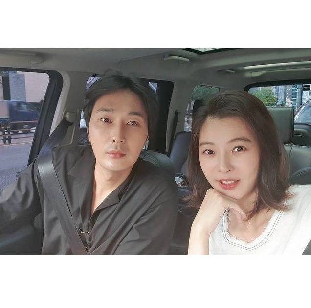 ▲ 조성윤(왼쪽), 윤소이. 출처| 윤소이 인스타그램