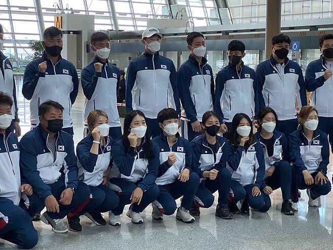 세계선수권 나서는 양궁 대표팀 [영종도=연합뉴스]