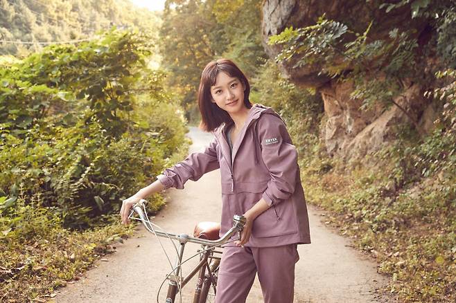 CJ온스타일 에디바우어의 새모델 배우 한지현