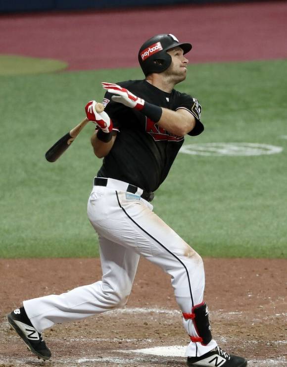 KT 위즈 제러드 호잉이 16일 열린 롯데 자이언츠와 홈 경기에서 4안타 3타점으로 활약했다. [사진=뉴시스]