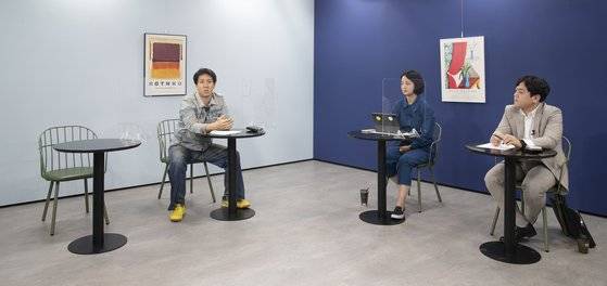 중앙일보 2040 세대 기획 좌담회가 13일 오전 서울 상암동 중앙일보 빌딩에서 열렸다. 김남국 더불어민주당 의원이 간담회 중 임승호 국민의힘 대변인의 발언에 퇴장하면서 자리가 비어있다. 왼쪽부터 임건순 작가, 류호정 정의당 의원, 임승호 국민의힘 대변인. 임현동 기자