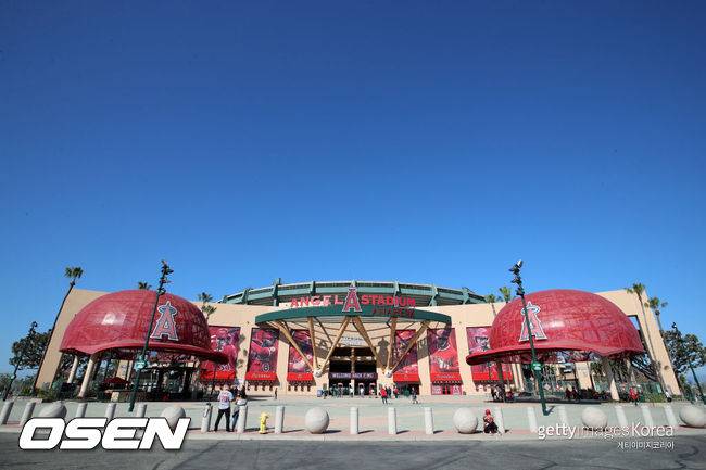 [사진] 에인절 스타디움 전경 ⓒGettyimages(무단전재 및 재배포 금지)