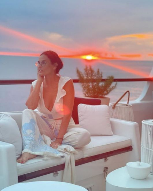 demimoore SNS