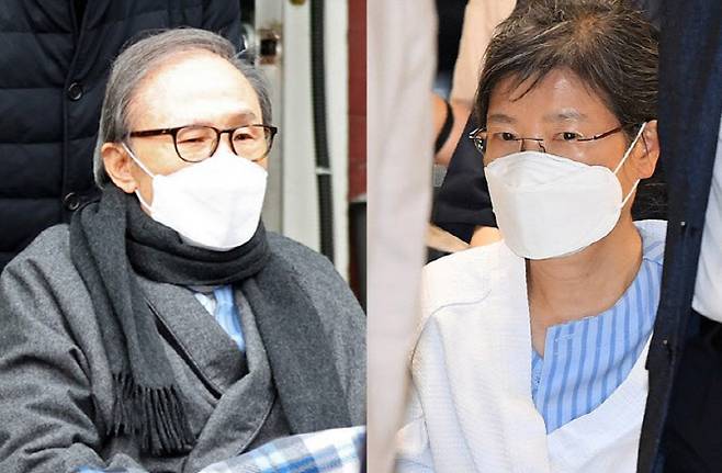 이명박 전 대통령(왼)과 박근혜 전 대통령. (사진=뉴시스)