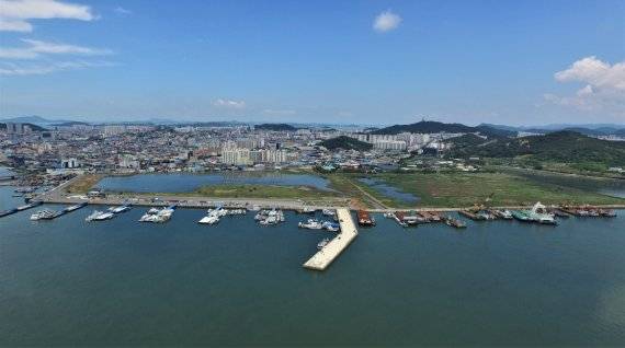 친환경선박산업 중심지로 떠오른 목포 남항 전경