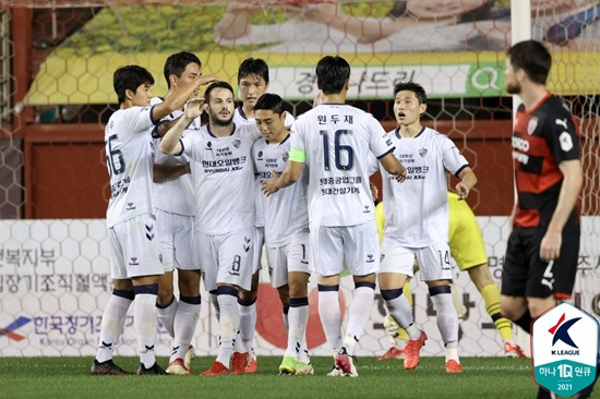 울산이 한가위 동해안더비에서 포항에서 승리, 1위를 지켰다. 사진=한국프로축구연맹 제공