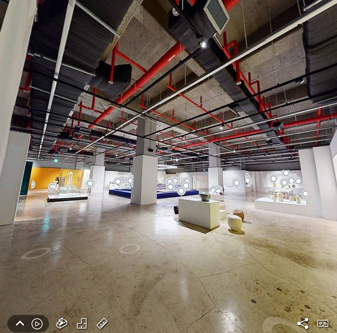 청주공예비엔날레가 선보이는 VR갤러리 화면. 청주공예비엔날레 홈페이지 캡처.