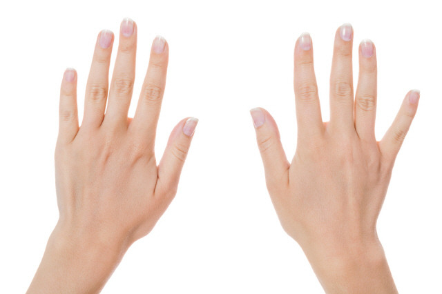 손톱 모양이나 색이 평소와 다르게 변한다면 병 때문일 수 있다./사진=클립아트코리아