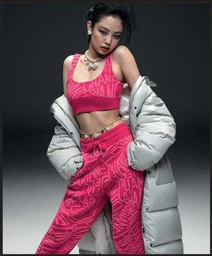 제니가 샤넬 코코 네쥬 2021/22 캠페인 모델로 발탁됐다. [사진 샤넬]