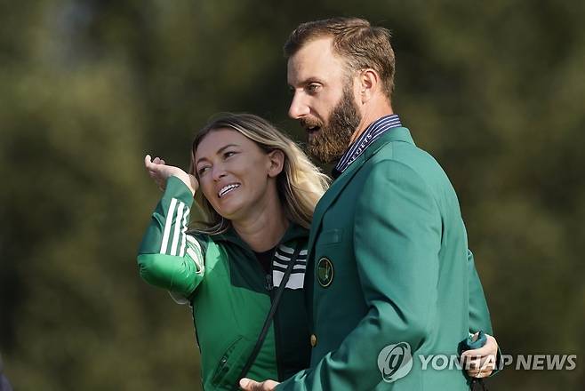 저스틴 존슨과 폴리나 그레츠키 [EPA=연합뉴스 자료사진]