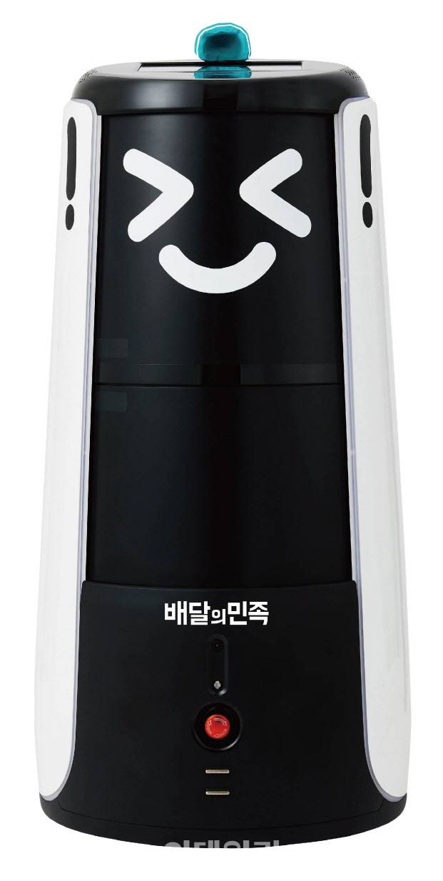 배달의민족의 배달로봇 ‘딜리타워’(사진=우아한형제들)