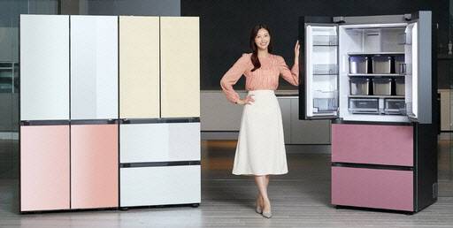 삼성전자가 8일 출시한 ‘비스포크 김치플러스’ 4도어 신제품 (사진=삼성전자)