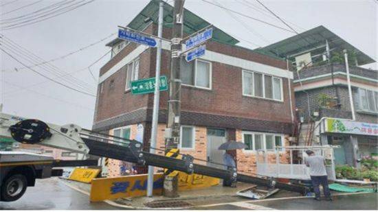 노후·무연고 간판 일제정비 추진하고 있다. ⓒ 아시아경제