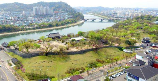 진주성 전경 [이미지출처=진주시]