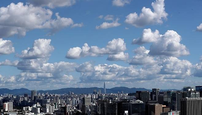 서울 하늘. 뉴시스
