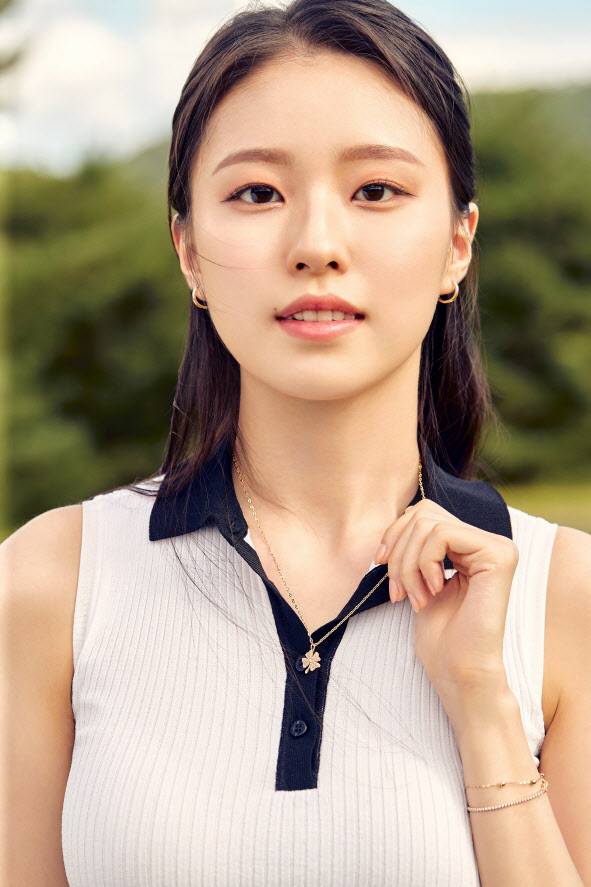 (사진=엠 스튜어트)