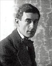 프랑스 작곡가 모리스 라벨(Maurice Joseph Ravel)의 모습. 사진 출처=한경DB