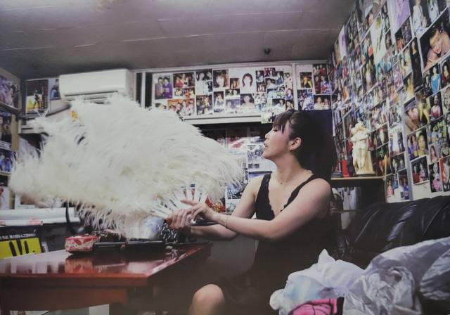 양승우 사진집 '마지막 카바레' 중 한 장면. /사진제공=이숲