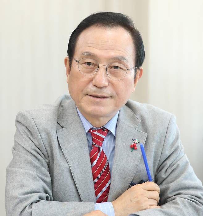 인터뷰하는 박상돈 천안시장. (사진=천안시 제공) *재판매 및 DB 금지