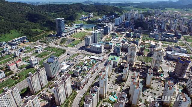 [무안=뉴시스] 전남도청 등이 입주한 무안군 남악신도시. (사진=무안군 제공) photo@newsis.com