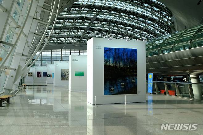 [서울=뉴시스]  Kiaf SEOUL X 인천국제공항공사 20주년 특별 기념전