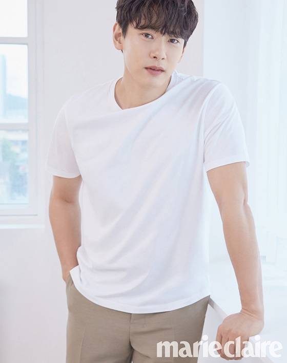 유태오 /사진제공=마리끌레르