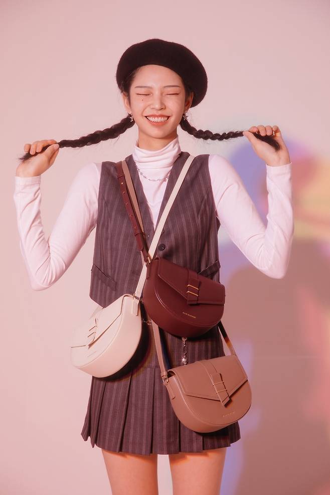 질바이질스튜어트 모델로 발탁된 로지 [LF 제공. 재판매 및 DB 금지]