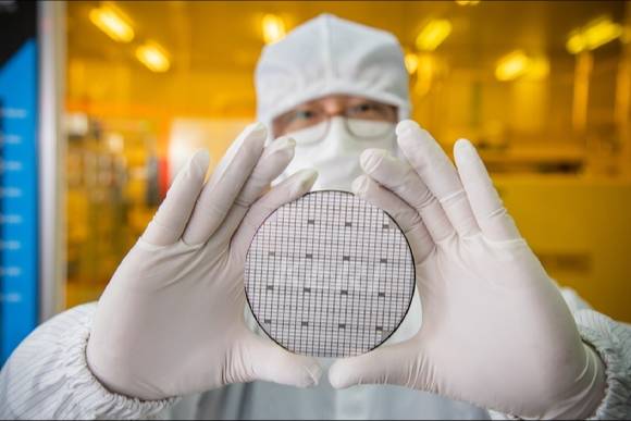 SiC 전력반도체 제조용 웨이퍼 [사진=전기연]