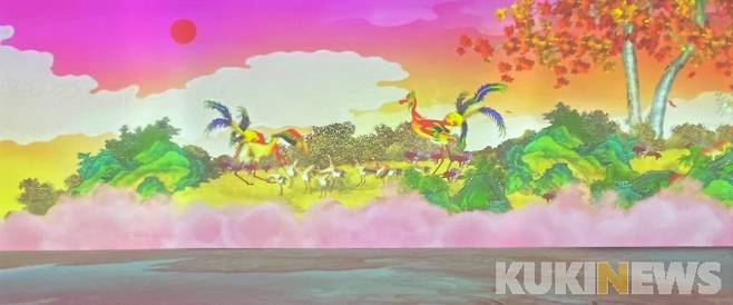 2층 미디어전시관에서 펼쳐지는 미디어아트 영상 '꿈의 정원'.