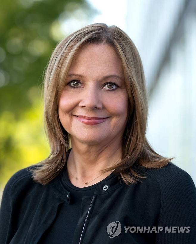 GM 회장 메리 바라 (서울=연합뉴스) 한국GM은 메리 바라 제너럴 모터스(GM) 회장 겸 CEO가 내년 1월에 열리는 세계 최대 기술 전시회 CES 2022에서 2년 연속 기조연설을 한다고 16일 밝혔다. 2021.8.16 
    [한국GM 제공. 재판매 및 DB 금지] photo@yna.co.kr