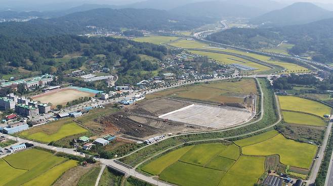 충남 부여군이 조성 중인 문화예술교육 종합타운 부지(부여군 제공)© 뉴스1