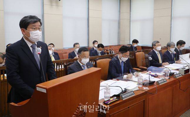 전해철 행정안전부 장관은 대장동 개발의혹과 관련해 행안부 차원에서 감사 계획은 없다고 밝혔다.ⓒ데일리안 류영주 기자