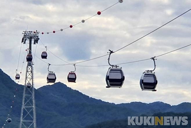 춘천 삼악산 케이블카 전경.&nbsp;