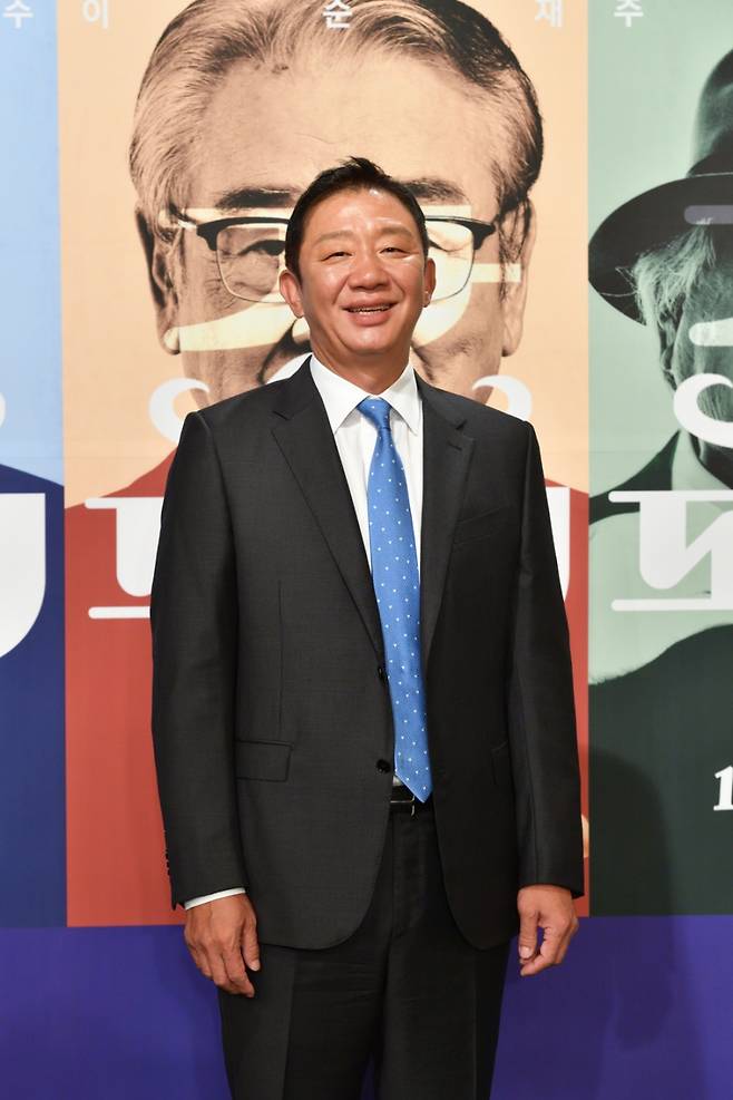 ▲ 허재가 1일 KBS2 새 예능프로그램 '갓파더' 제작발표회에 참석해 포즈를 취하고 있다. 제공|KBS